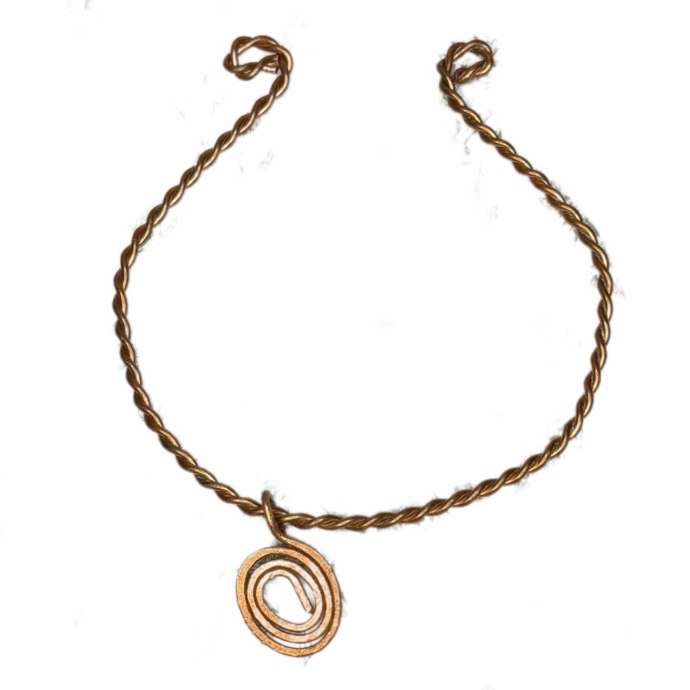 Copper choker hammered and twisted